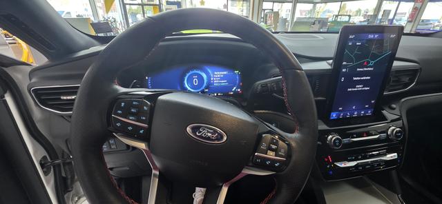 Ford Explorer EcoBoost Plug-in Hybrid ST-LINE AHK Navi 
