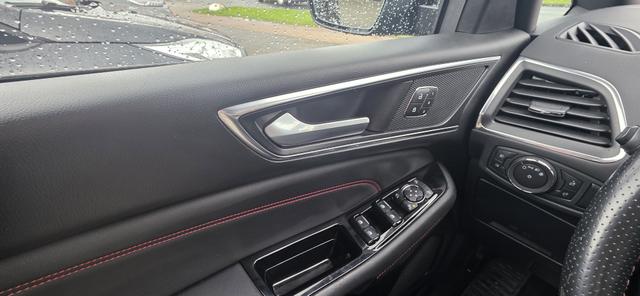 Ford S-MAX 2.0 EcoBlue Bi-Turbo Aut. ST-Line LED AHK Pano 