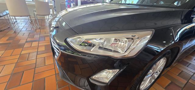 Ford Focus Turnier 1.0 EcoBoost Aut. TITANIUM Navi ACC Camera 