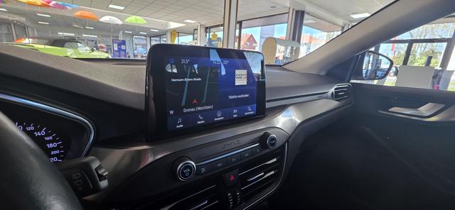 Ford Focus Turnier 1.0 EcoBoost Aut. TITANIUM Navi ACC Camera 
