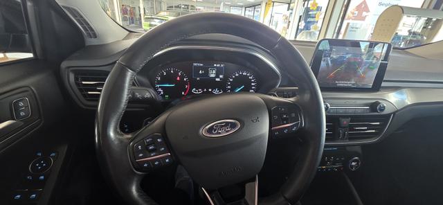 Ford Focus Turnier 1.0 EcoBoost Aut. TITANIUM Navi ACC Camera 
