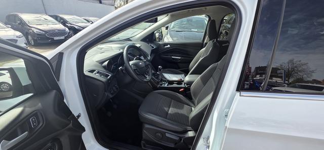 Ford Kuga 1.5 EcoBoost 2x4 Titanium ACC Camera TWA 