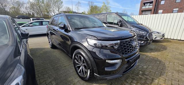 Ford Explorer EcoBoost Plug-in Hybrid ST-LINE 7 Sitzer Pano 
