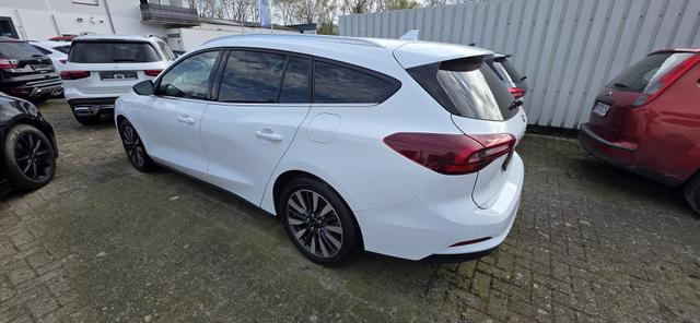 Ford Focus Turnier 1.5 EcoBlue Aut. TITANIUM X Key-Free Led Navi 