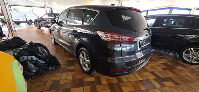 Ford S-MAX 2.0 EcoBlue TITANIUM AHK 7 Sitzer Pano 