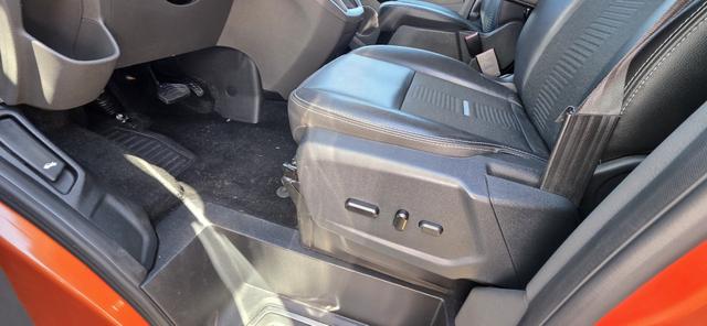 Ford Tourneo Custom 320 L1H1 VA Autm. Active AHK Camera Standheizung 
