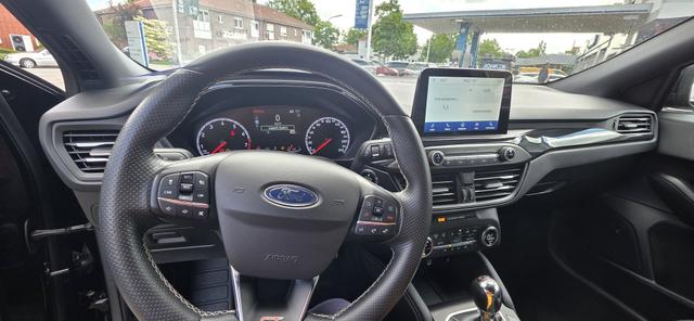 Ford Focus 2.3 EcoBoost S&S ST mit Styling-Paket ACC Camera 