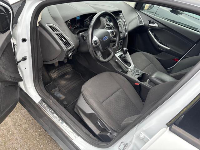 Ford Focus Turnier 1.0 EcoBoost SYNC Edition Sitzheizung PPS 