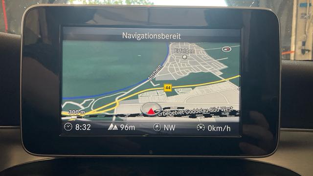 Mercedes-Benz C-Klasse Cabriolet C 200 Cabrio 9-Gtronic AMG-Line Blind-Spot, Sitz-Komfort Innenraumlichtpaket 