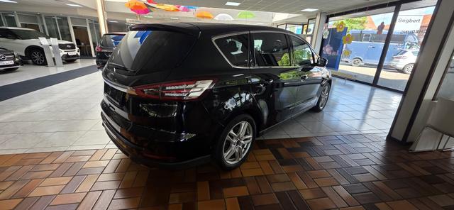 Ford S-MAX 2.0 Eco Boost Aut.Titanium LED Key-Free 7 Sitzer 