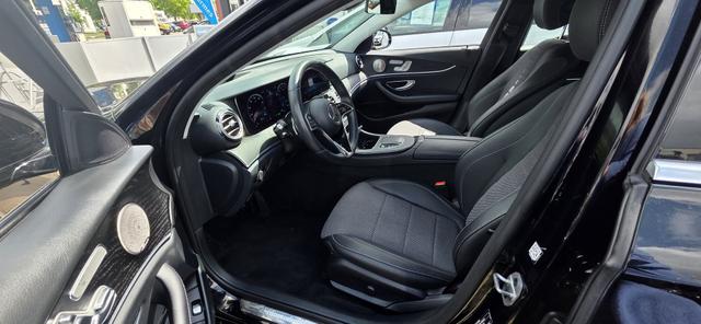 Mercedes-Benz E-Klasse T-Modell 300 e T 9G-TRONIC Avantgarde ACC LED 