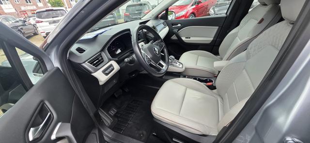 Renault Captur 1.6 E-TECH Plug-in 160 Initiale Paris AHK ACC 