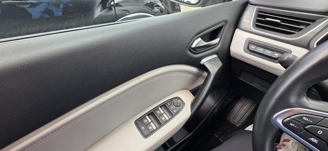 Renault Captur 1.6 E-TECH Plug-in 160 Initiale Paris AHK ACC 