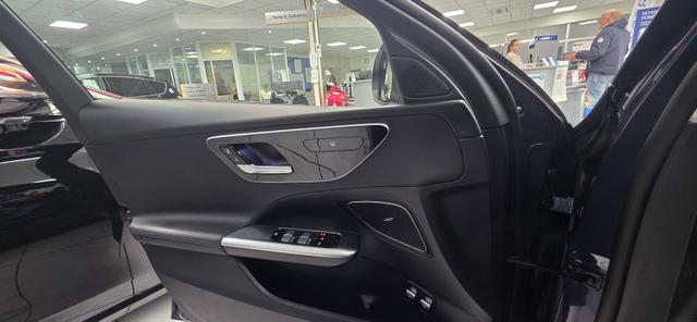 Mercedes-Benz C-Klasse T-Modell 300 e T 9G-TRONIC Avantgarde 