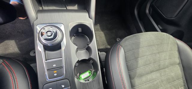Ford Kuga 2.5 Duratec PHEV ST-LINE X ACC LED Head-Up 