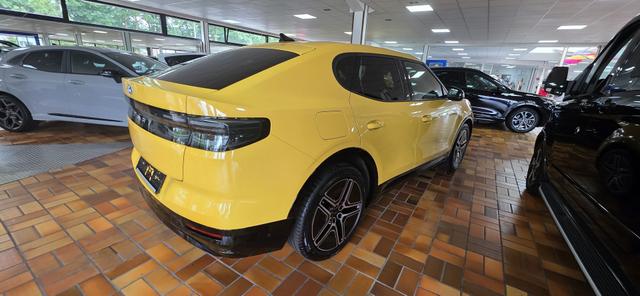 Ford Capri Electric 77kWh RWD Premium Fahrerassistenz-Paket 