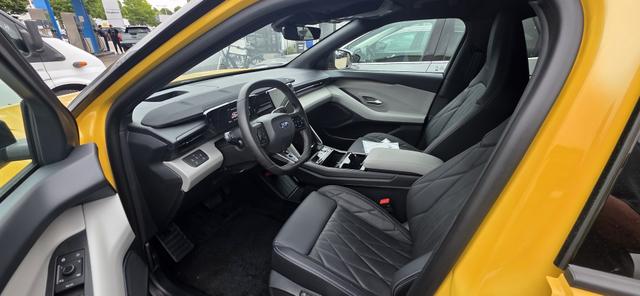 Ford Capri Electric 77kWh RWD Premium Fahrerassistenz-Paket 