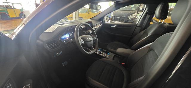 Ford Kuga 2.5 Duratec PHEV ST-LINE X LED Head-UP 