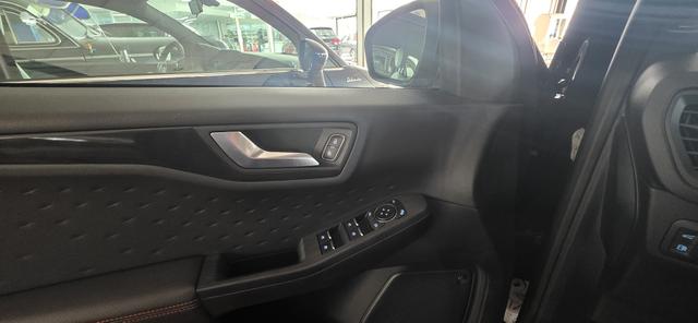 Ford Kuga 2.5 Duratec PHEV ST-LINE X LED Head-UP 