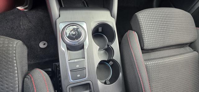 Ford Focus Turnier 1.5 EcoBlue Aut. ST-LINE X ACC TWA LED Head-Up 