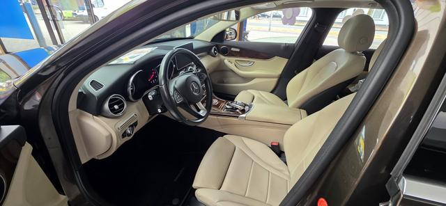 Mercedes-Benz C-Klasse T-Modell 220 7G-TRONIC Avantgarde Pano Navi Standheizung 