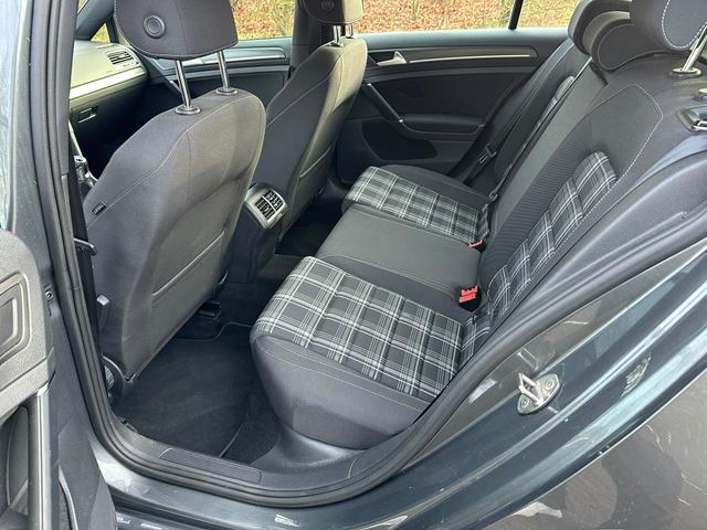 Volkswagen Golf Variant GTD (BlueMotion Technology) ACC Navi Key-Less 