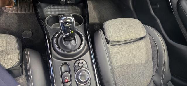 MINI Clubman Aut. Classic Trim Pano Head-Up Piano-Black 