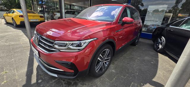 Volkswagen Tiguan - 2.0 TDI SCR DSG Elegance AHK Navi LED DCC