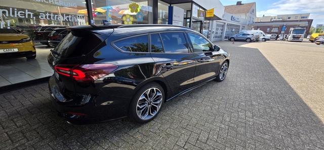 Ford Focus Turnier 1.5 EcoBlue Aut. ST-LINE X AHK LED ACC 