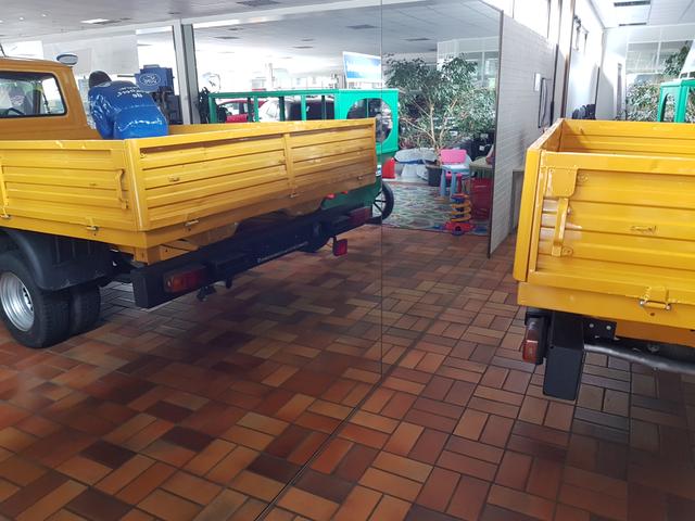 Ford Transit Transporter 78 LCX Pritschenwagen LKW 