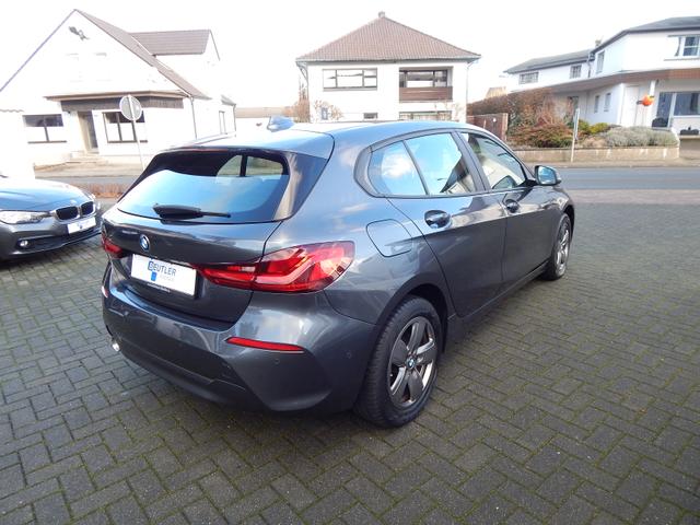 BMW 1er 118iA Advantage Navi LED Sportsitz SHZ PA 