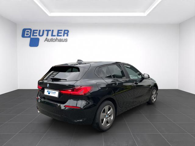 BMW 1er 118i Advantage Kamera ACC Ganzjahresreifen Navi LED SHZ 