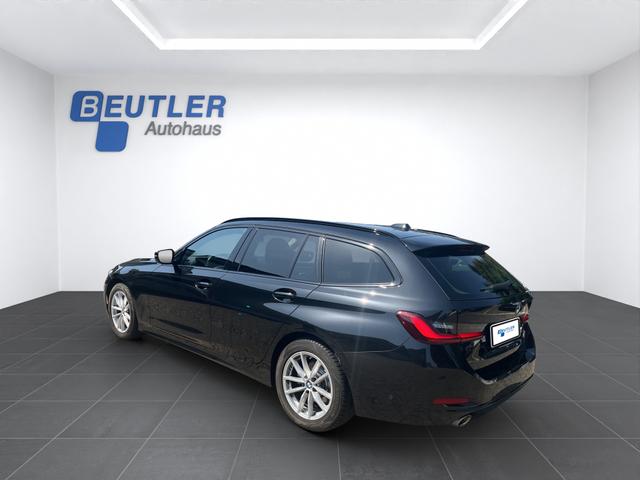 BMW 3er Touring 318i aLED HeadUp 360°-Kam Ganzjahresreifen 