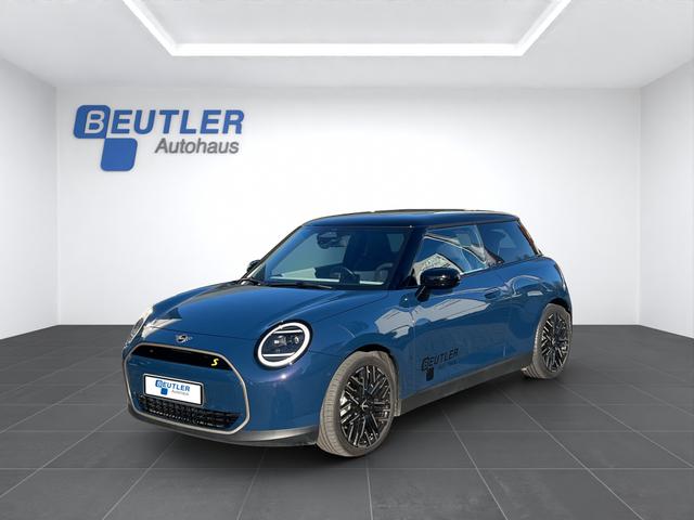 MINI Cooper - SE Favoured 18" Paket M HUD PANO LHZ