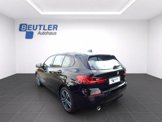 BMW 1er 118i SportLine 17" Navi LED Sportsitz SHZ PDC HiFi 