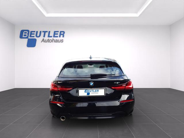 BMW 1er 118i SportLine 17" Navi LED Sportsitz SHZ PDC HiFi 