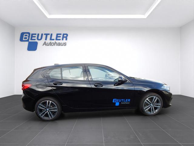 BMW 1er 118i SportLine 17" Navi LED Sportsitz SHZ PDC HiFi 