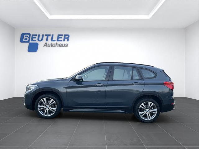 BMW X1 sDrive18d Sport Line AHK Sportsitz 