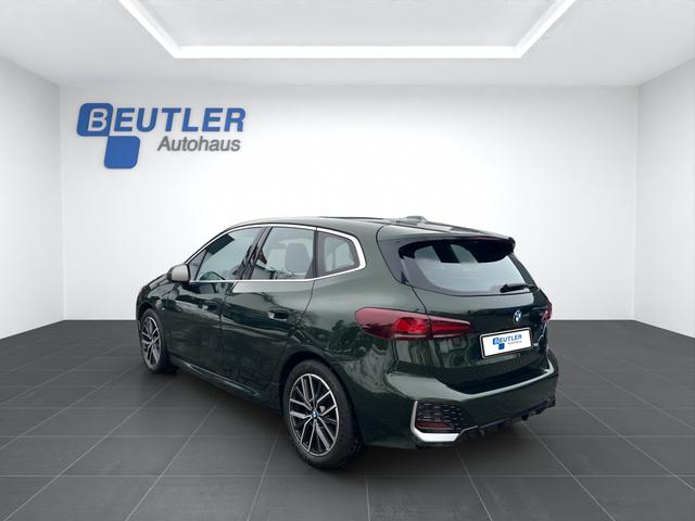 BMW 2er Active Tourer 218i M Sport 18" eAHK eSitze 