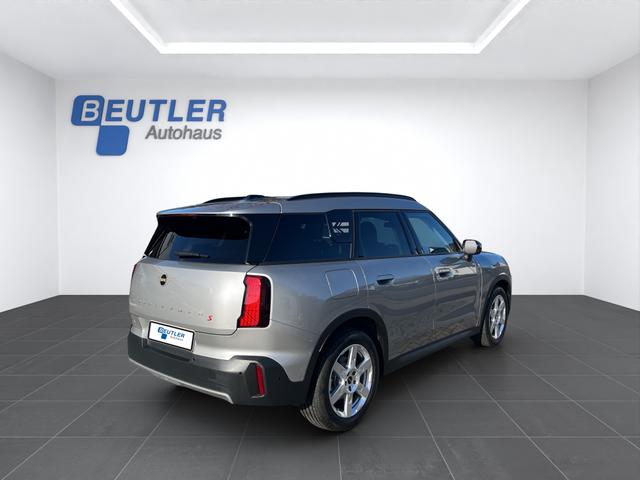 MINI Countryman S ALL4 Classic Trim Paket XL 