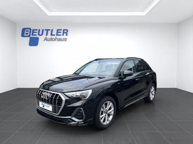Audi Q3 - 35 1.5 TFSI S Line 18" Panorama LED