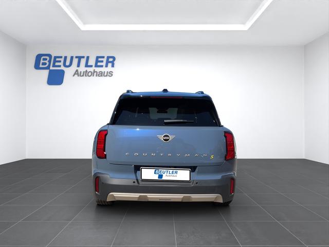MINI Countryman SE ALL4 Favoured Trim Paket XL 19" 