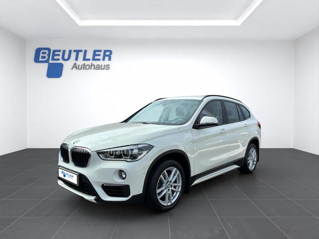 BMW X1 - sDrive18i Sport Line AHK KAM