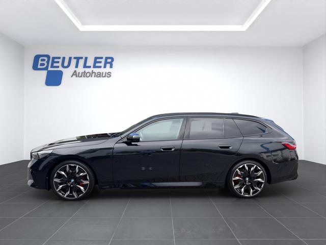 BMW 5er Touring 520d xDrive M Sport Pro 21" Pano eAHK DrivAss+ B&W 