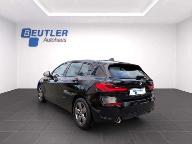 BMW 1er 118i SportLine Navi LED Sportsitz SHZ PDC HiFi 