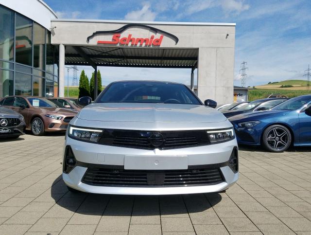 Opel / Astra Sports Tourer / / / / 