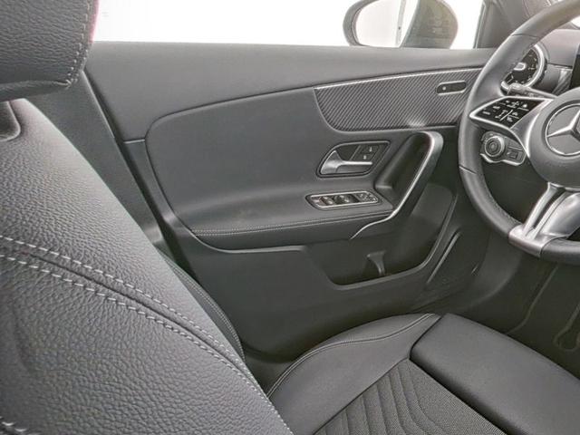 Mercedes-Benz A-Klasse 180, Night-Paket, 7G-DCT, Progr. Advanced, Winter-Pak., Kamera, SHZ, LED, MBUX, Spiegel-Paket 