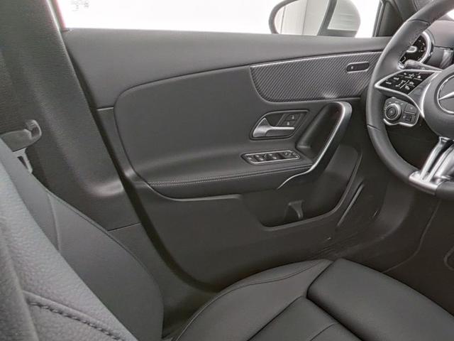 Mercedes-Benz A-Klasse 180, 7G-DCT, Progr. Advanced, Winter-Pak., Kamera, SHZ, LED, MBUX, Spiegel-Paket 