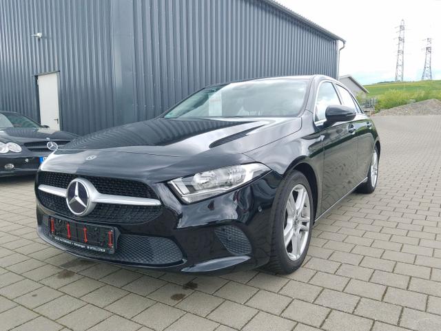 Mercedes-Benz A-Klasse - A 180, Progressive, Business, Navi, Klima, KM: 46004, 8 fach bereift