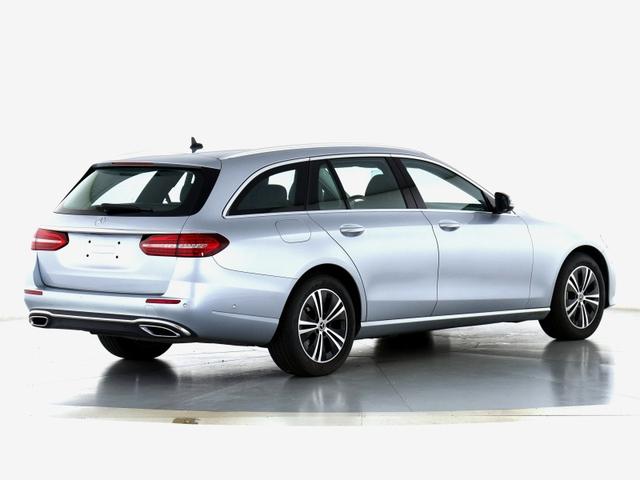 Mercedes-Benz E-Klasse T-Modell E 220 T d, Avantgarde, Rückfahrkam., MBUX Premium Pak., SHZ, Spiegel-Paket 